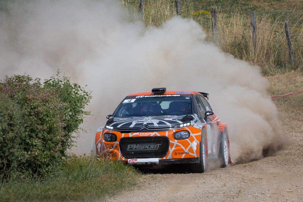 Citroen DS3 R5 de Baudoin au terre de Langres 2019