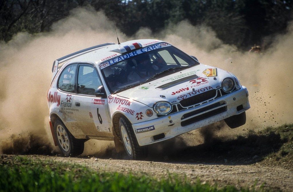 Dalmasso sur Toyota Corolla au rallye Terre d'Auxerre 2000