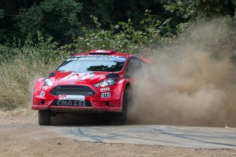 Ford Fiesta R5 de Manzagol au terre de Langres 2019