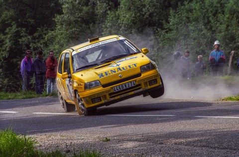 Voiture ouvreuse n°0, clio gr.A au rallye du Mont-Blanc 1995