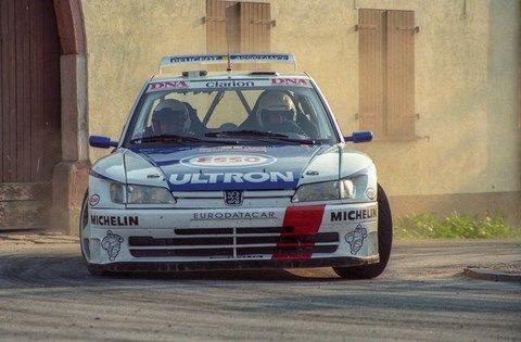 Delecour-Grataloup sur Peugeot 306 Maxi au rallye Alsace-Vosges 1996