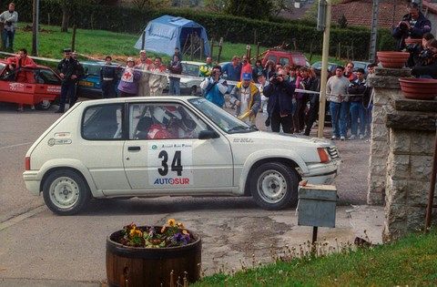 tout droit de 205 rallye