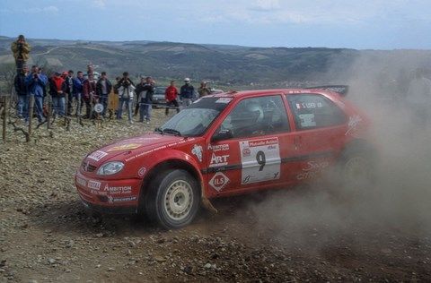 Loeb-Elena sur Citroen Saxo au rallye Terre d'Auxerre 2000