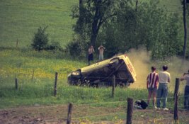 SA19920516_SA0192008421